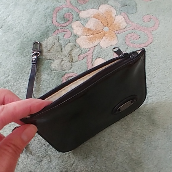 Kenneth Cole change purse with clip - Picture 4 of 4